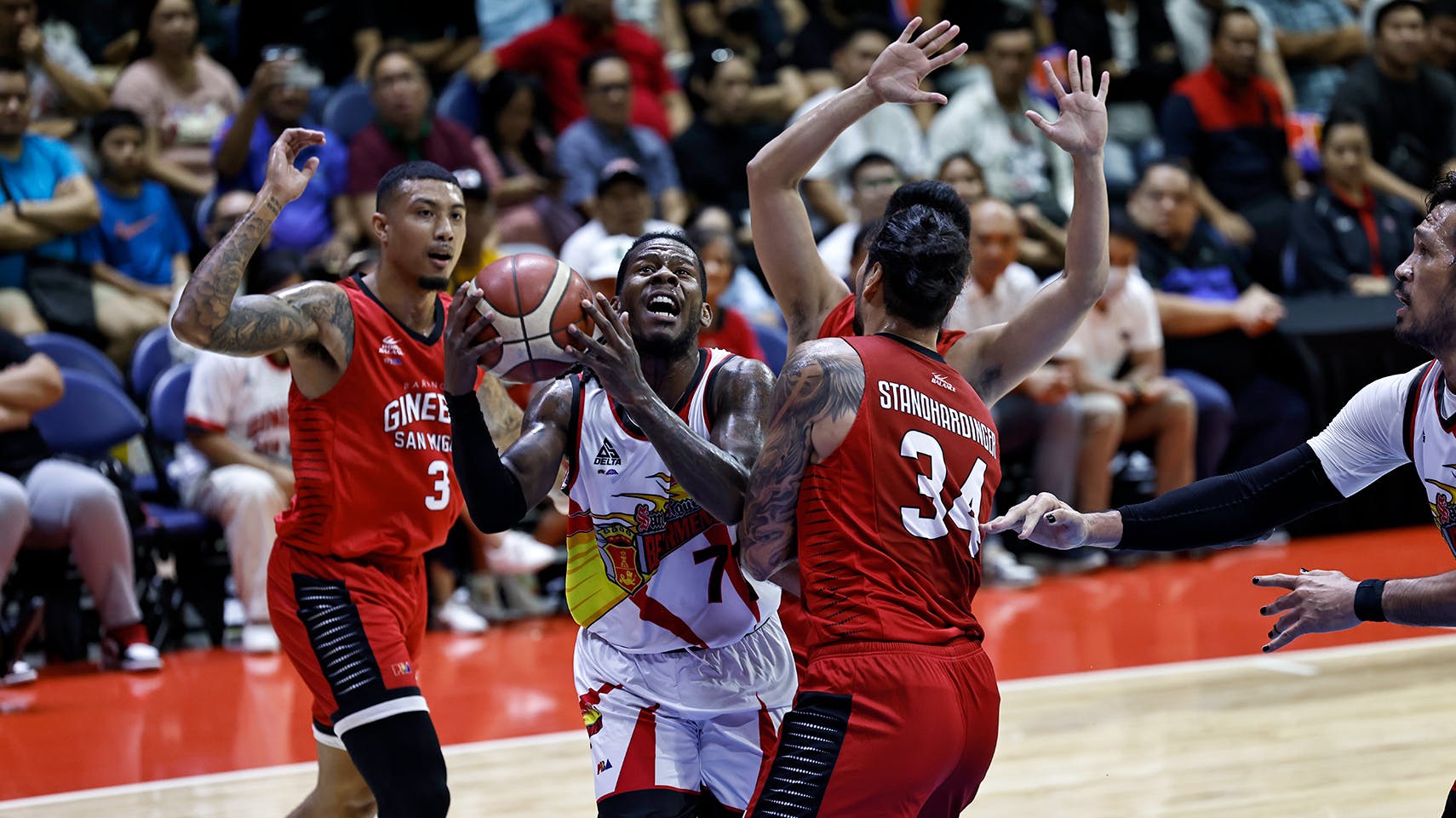 PBA: CJ Perez takes charge in San Miguel